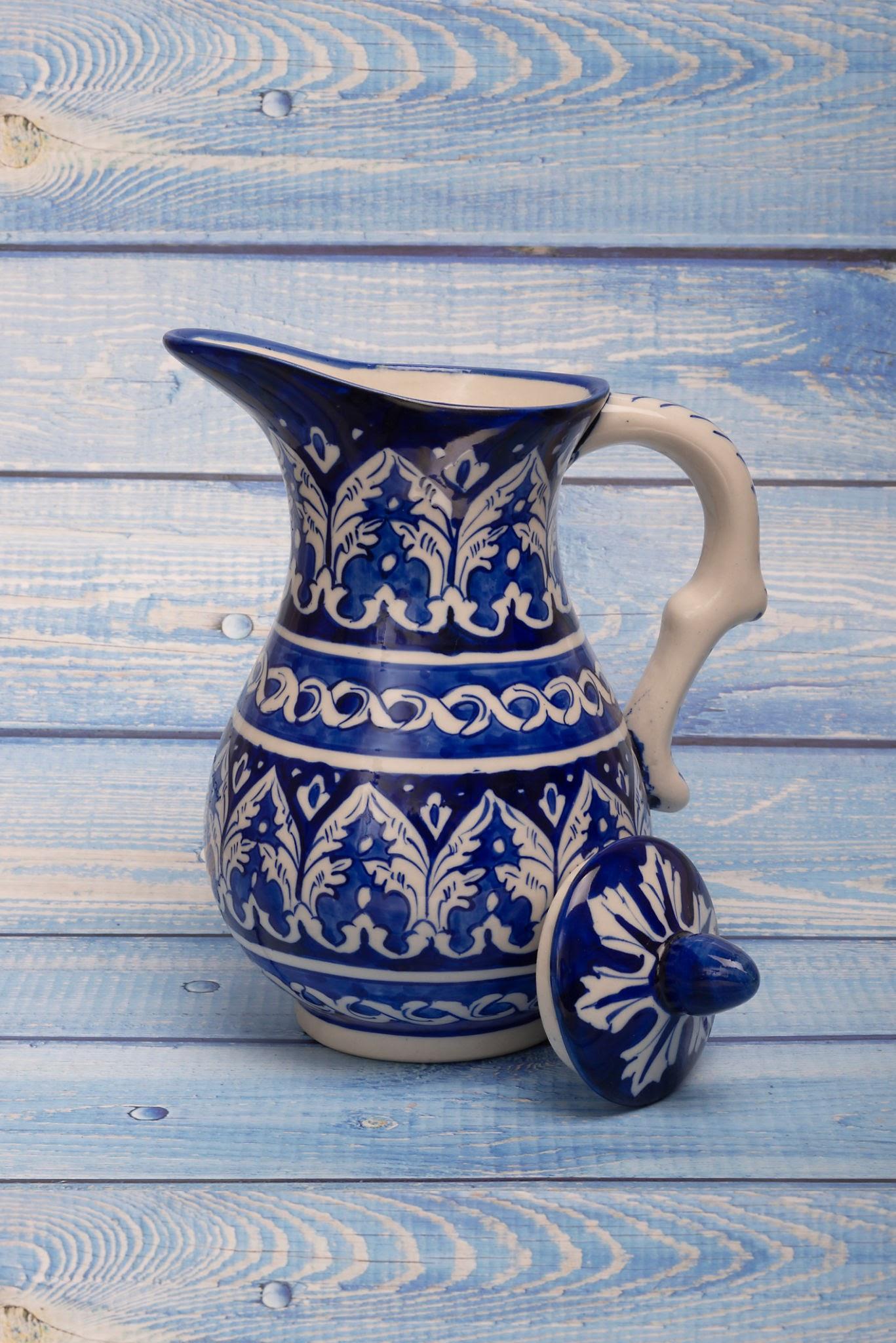 A cobalt and white Multani blue pottery jug with its lid