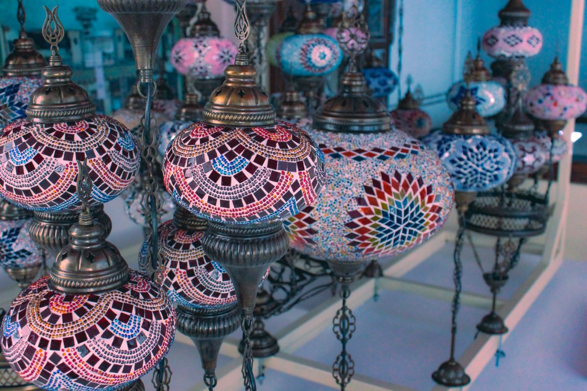 Mosaic Glass Work - traditional handicraft at Nigar Khana, Multan